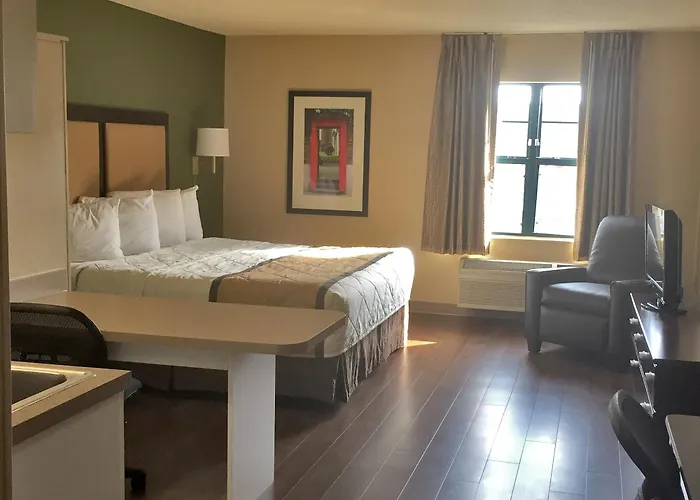 Pet friendly Extended Stay America Suites - Albany - Suny