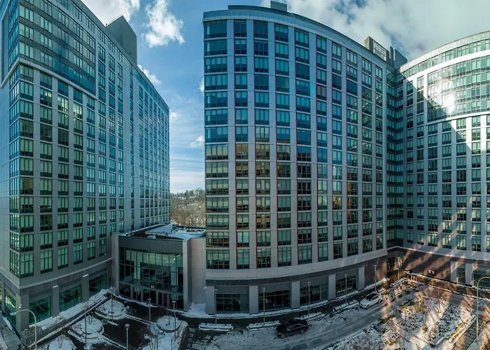 Pet friendly Global Luxury Suites Downtown White Plains