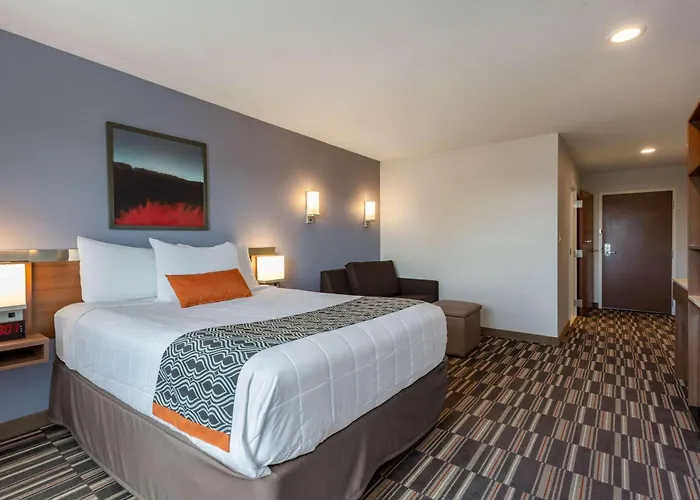 Microtel Inn & Suites By Wyndham Niagara Falls
