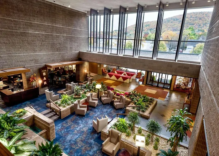 Corning Hotels