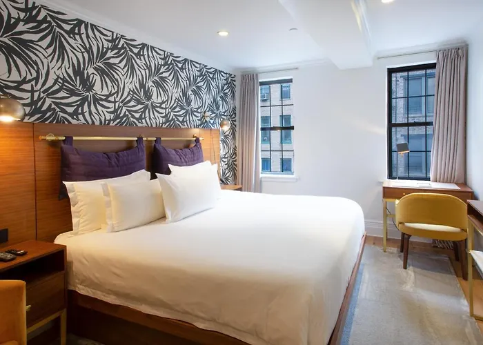 New York hotels near Washington Square Park