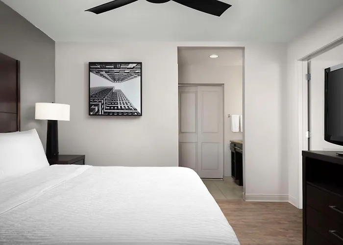 Homewood Suites By Hilton Carle Place - Garden City, Ny