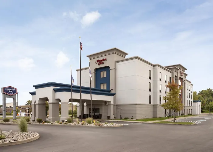 Rochester hotels near Saint Michael's Church