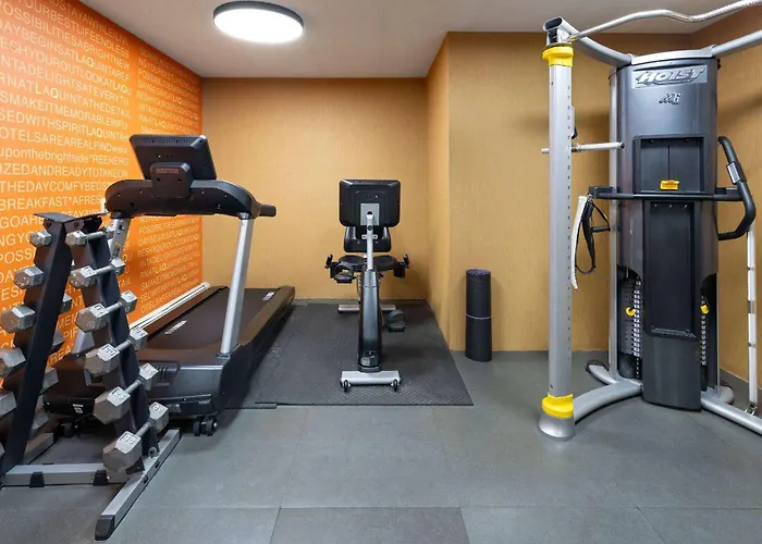La Quinta Inn By Wyndham Buffalo Airport Williamsville