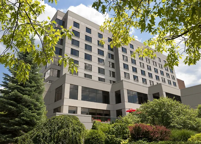 Ithaca hotels near Cornell University