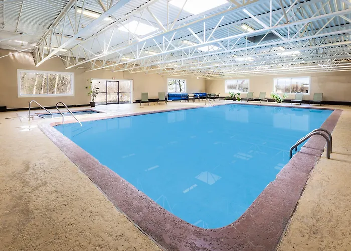 Days Inn By Wyndham Plattsburgh