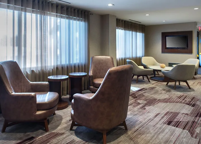 Newburgh Hotels