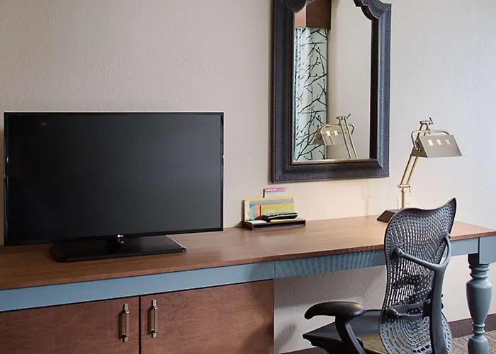 Pet friendly Hilton Garden Inn Albany Airport Latham