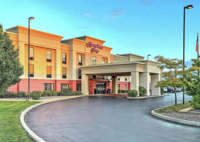 Batavia hotels near Dwyer Stadium