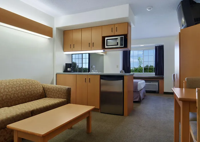 Microtel Inn & Suites By Wyndham Plattsburgh