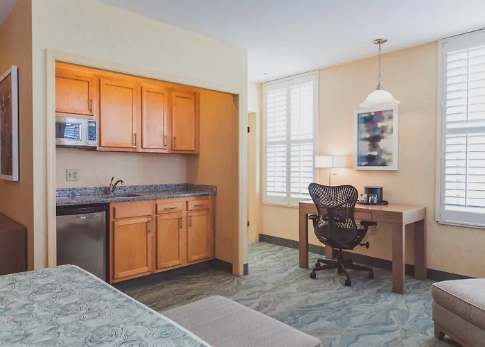 Luxury Hotels in Syracuse