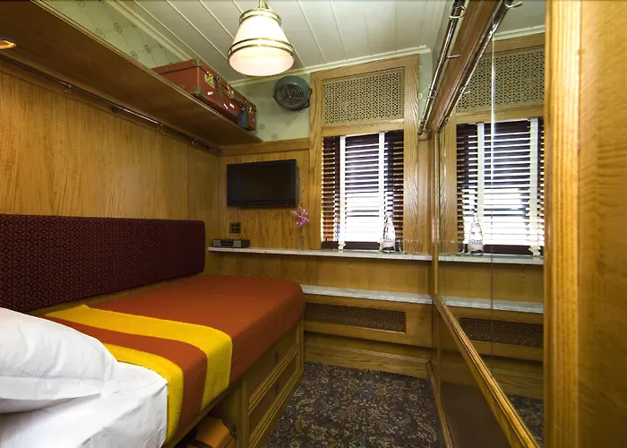 New York hotels near Chinatown
