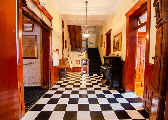 Hartwick Hotels