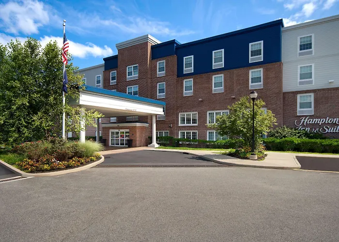 Yonkers Hotels