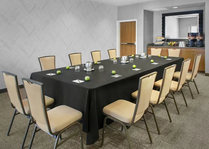 Bellport Hotels