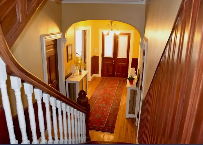 A Kingston Bed & Breakfast