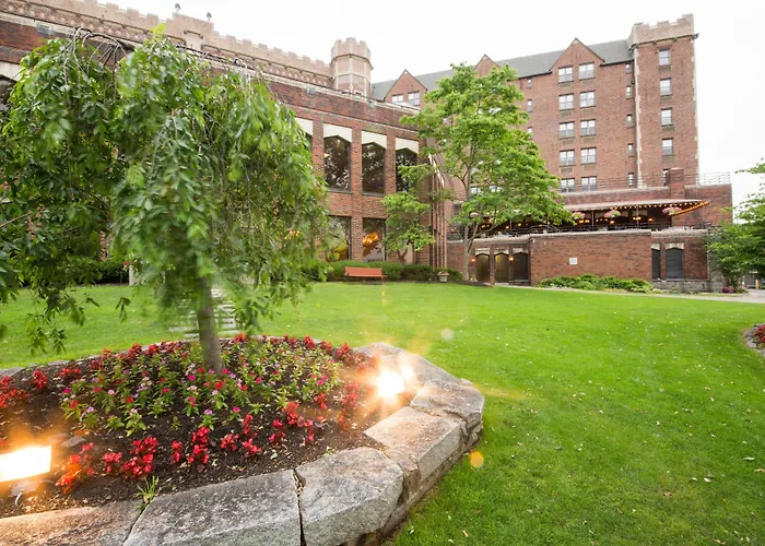 West Point Hotels