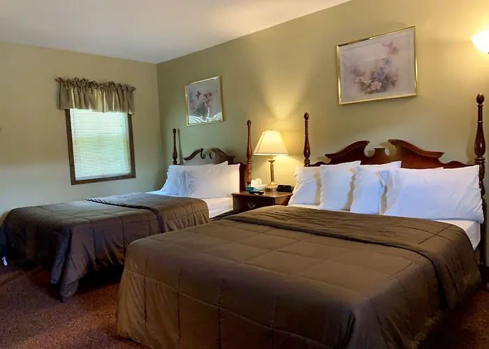 Fred'S Inn Restaurant & Lodging Norwich