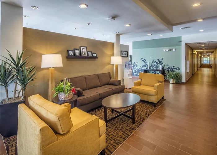 Redfield Hotels