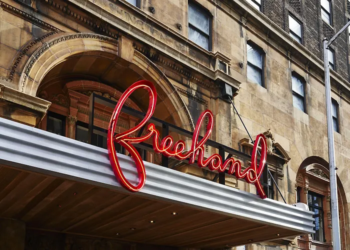 New York 4 Star Hotels