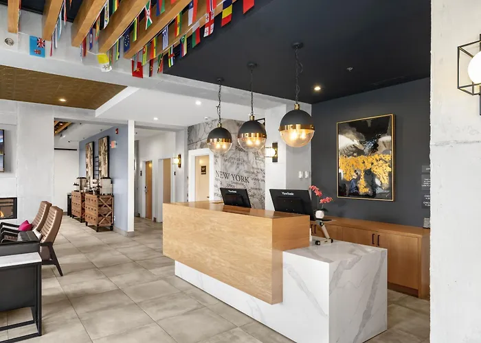 North Hudson Hotels