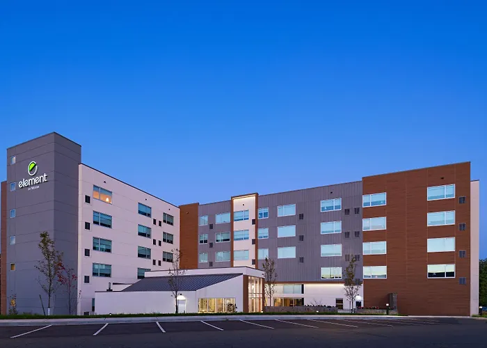 Spring Valley Hotels