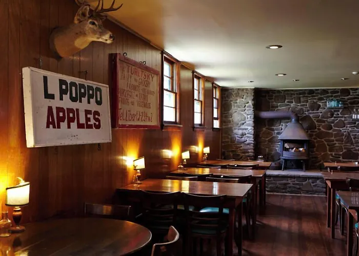 The Arnold House Hotel Livingston Manor