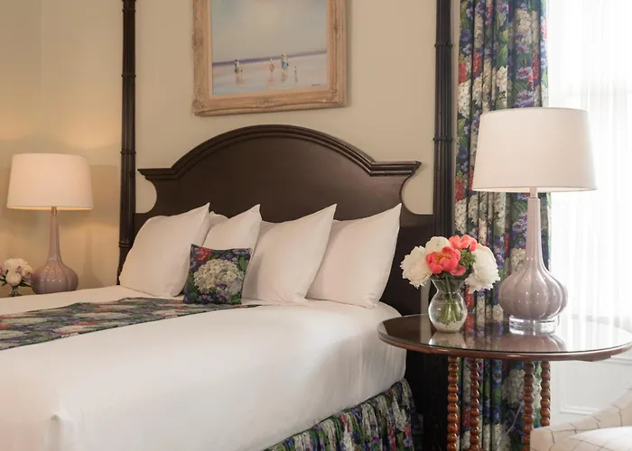 Pet friendly Saratoga Arms Hotel Saratoga Springs