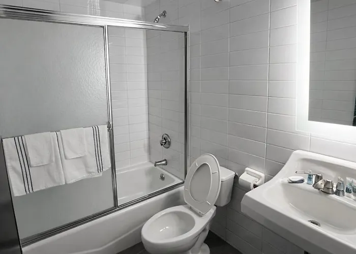 Wakefield Hotels