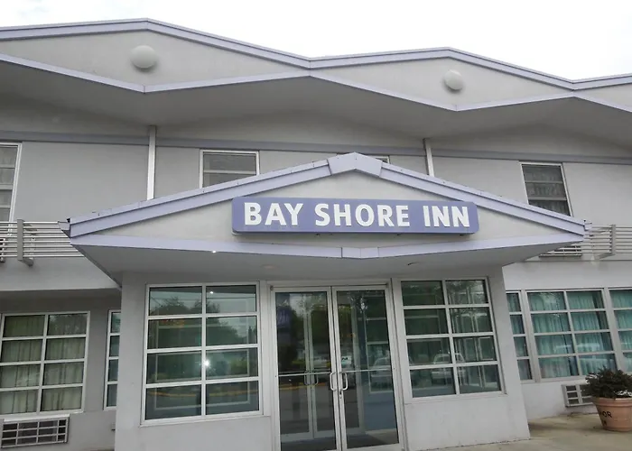 Bay Shore Inn