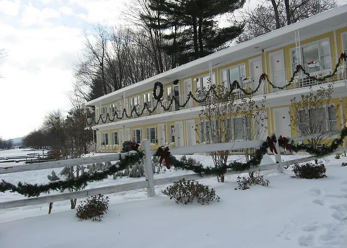 Greenwood Lake Hotels